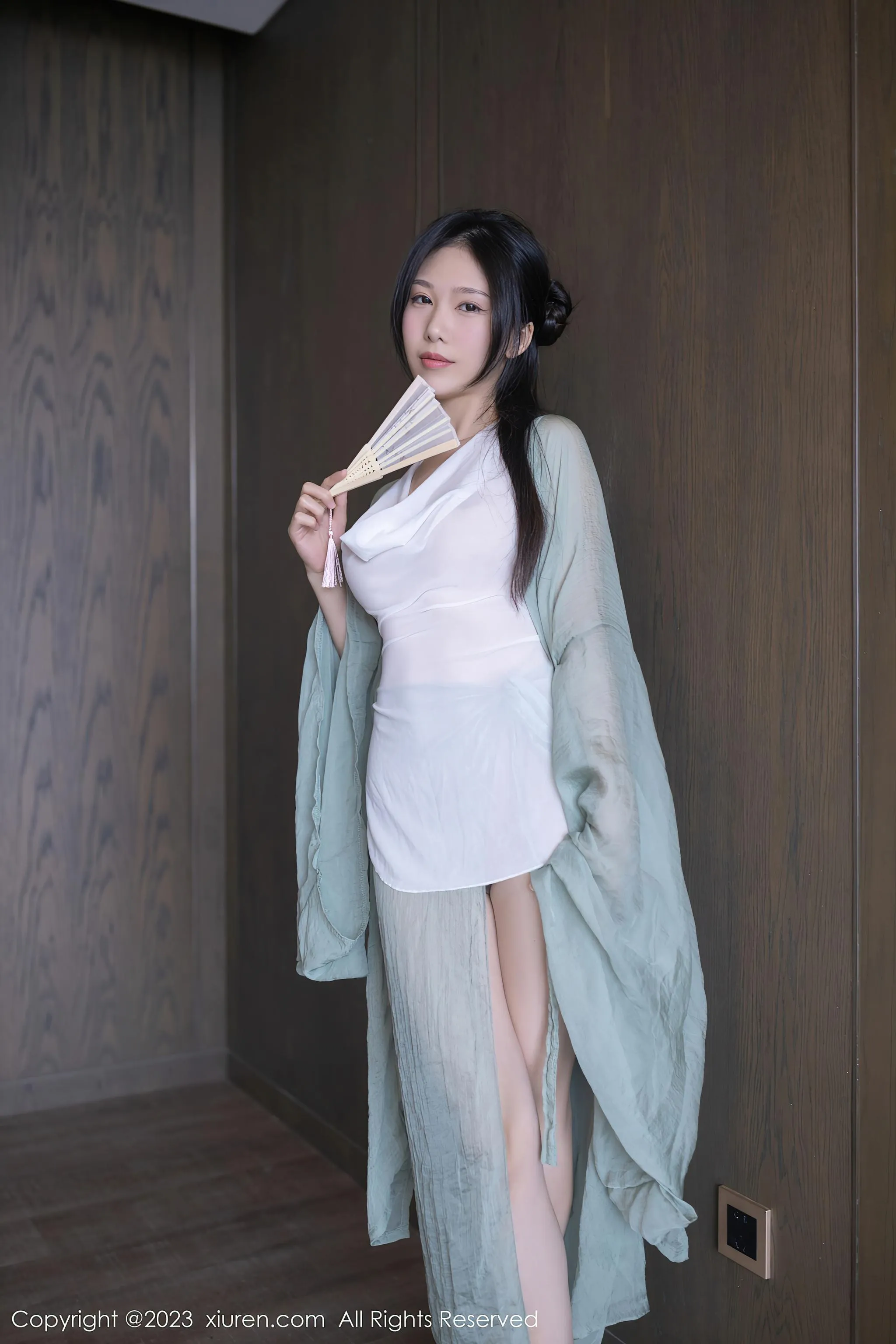 [XIUREN秀人网] 2023.03.15 NO.6420 抖娘利世 [75P]插图3